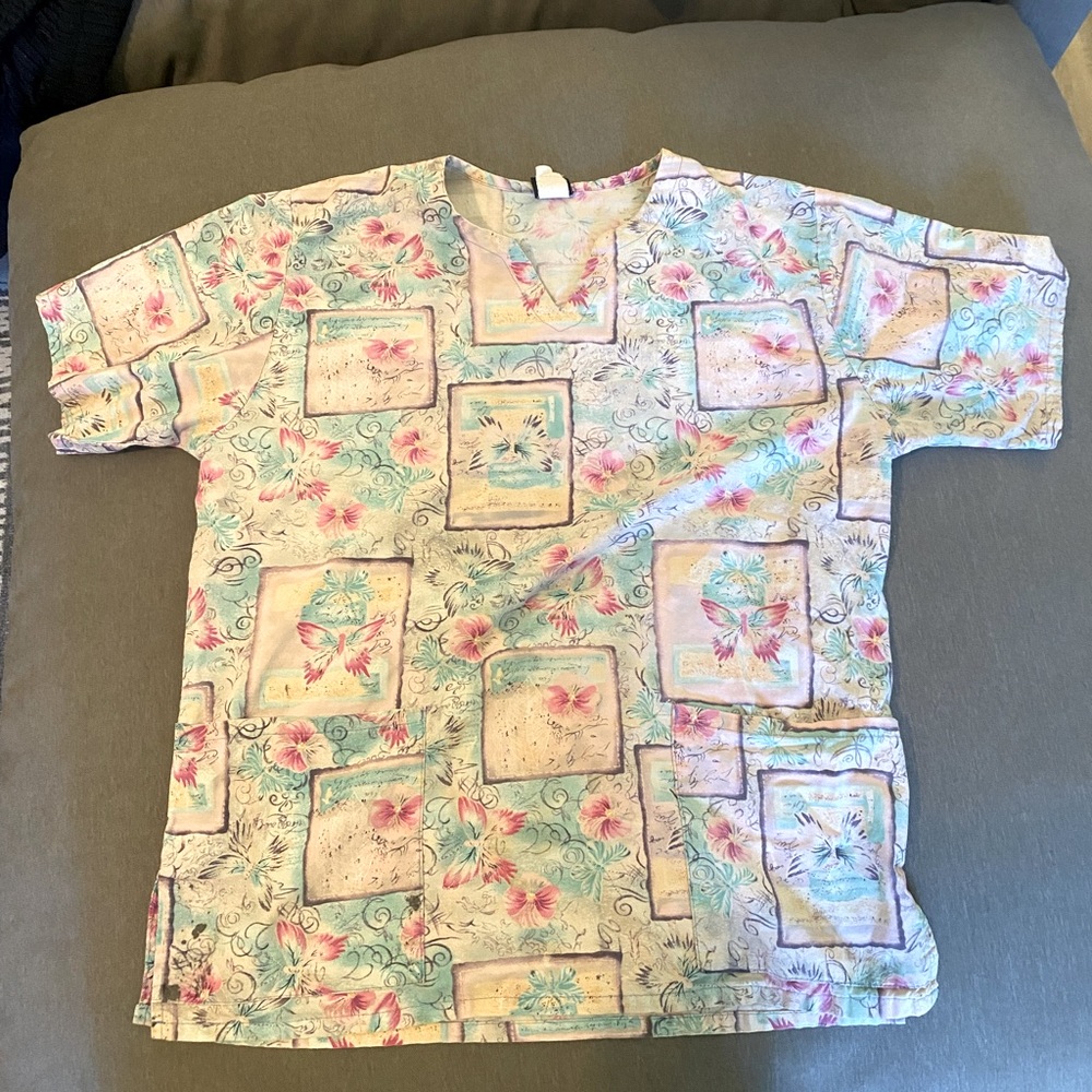 Scrub top